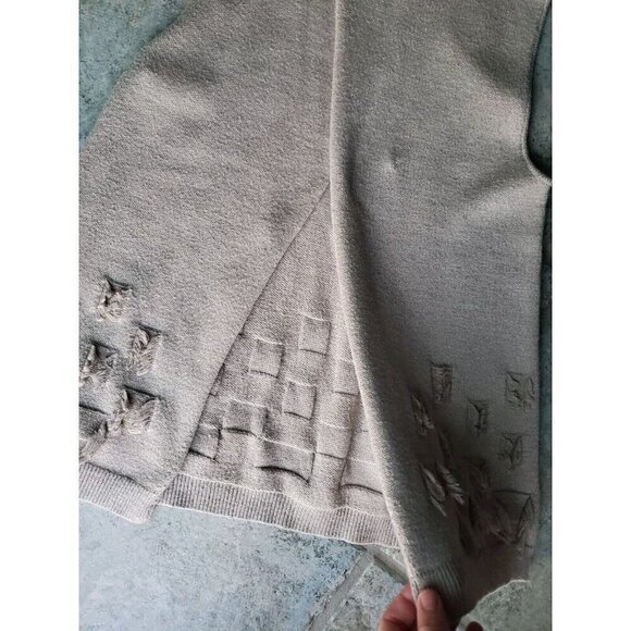 Harper Lane Sleeveles Sweater Women's Size M  Brownish Textured Fringe Open Back - Picture 7 of 12
